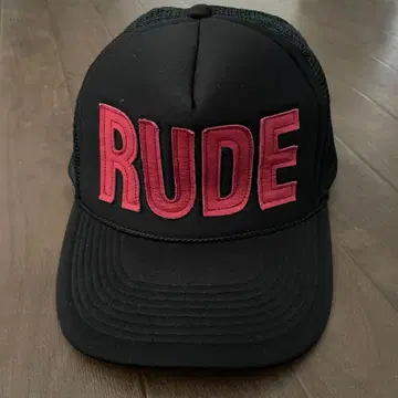 루드 갤러리 캡