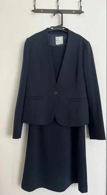 쿠미쿄쿠 졸업식 졸업 유치원 입원 입학 포멀 원피스 자켓 네이비 코사지