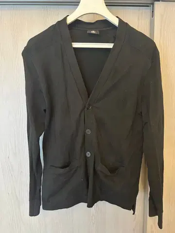 블랙 가디건 앞면 버튼 2 포켓