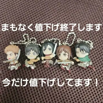 진격의 거인 미니 피규어 키링 5체 세트 초레어