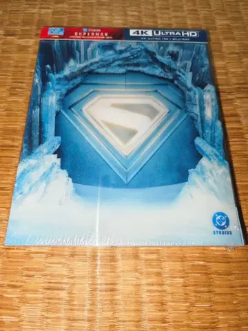 슈퍼맨 2025 4K UHD 블루레이 스틸북 미개봉 새상품 축광