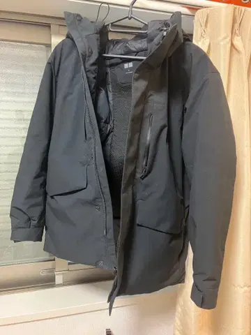 UNIQLO 하이브리드 다운 아우터 S