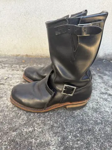 레드윙 엔지니어 부츠 새상품급