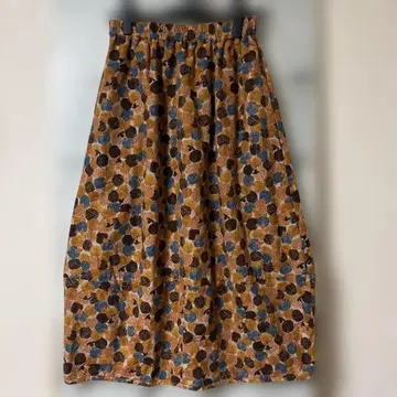 새상품 택.unii 털실 양 패턴 롱 스커트