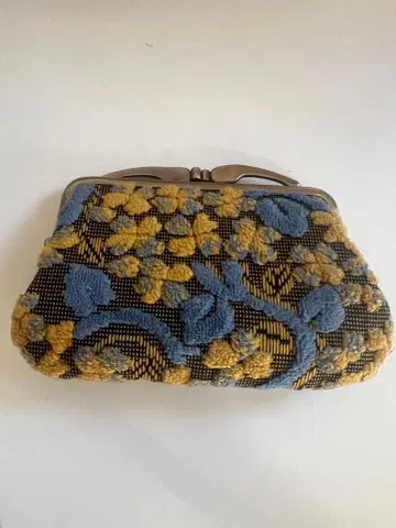 [ 새상품급 ] 핸드메이드 꽃무늬 가마구치 지갑