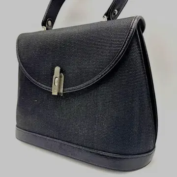 블랙 플랩식 핸드백