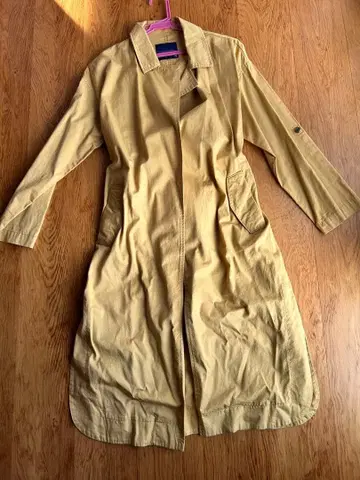 얇은 소재 코트