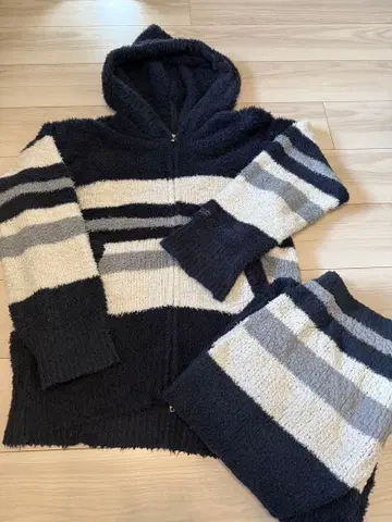 GELATO PIQUE 후드 부착 상하의 세트 M 사이즈