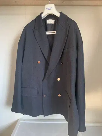 [SOERTE] 오버 사이즈 6버튼 모듬 블레이저 네이비 사이즈 2