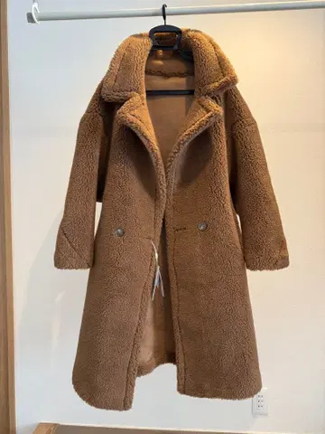 브라운 무스탕 코트 M 사이즈