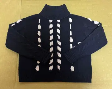 풀티풀타 리본 하이넥 스웨터 네이비