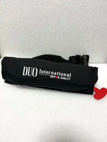 DUO international 구명 조끼