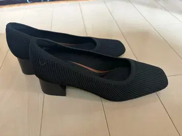 VIVAIA 블랙 스퀘어토 펌프스 35.5 (22.5)