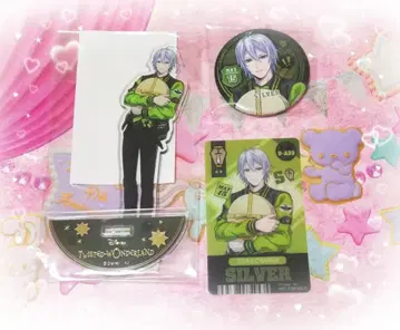 트위스티드 원더랜드 유니온 호일 아크릴 스탠드 오로라 캔뱃지 실버