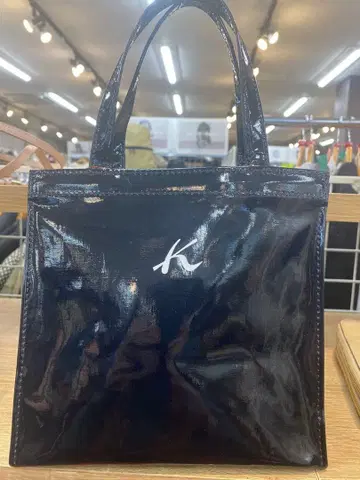 KITAMURA 키타무라 에나멜 토트 백