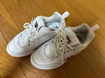 FILA 화이트 스니커즈 23.0cm