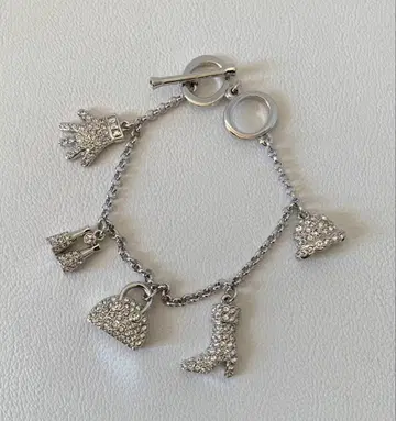 SWAROVSKI 참 포함 크리스탈 팔찌