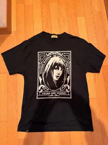 HYSTERIC GLAMOUR 그래픽 T셔츠 블랙