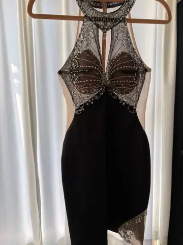 AR 엔젤알 드레스