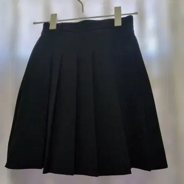 블랙 미니 플리츠 스커트