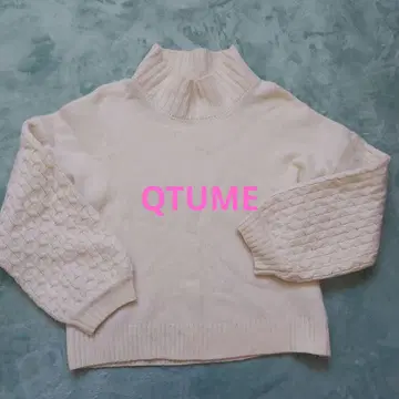 쿠튀르.아이보리 하이넥 스웨터 사이즈 38