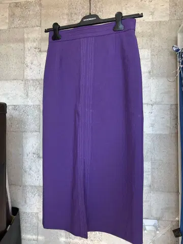 [ 새상품급 ] UNITED ARROWS 퍼플 타이트 스커트