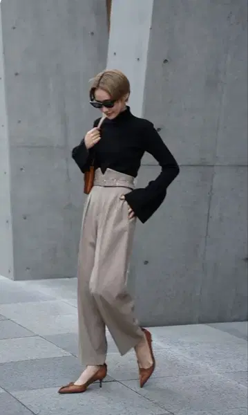 ellie 트위드 코쿤 PT [ BEIGE ] 새상품