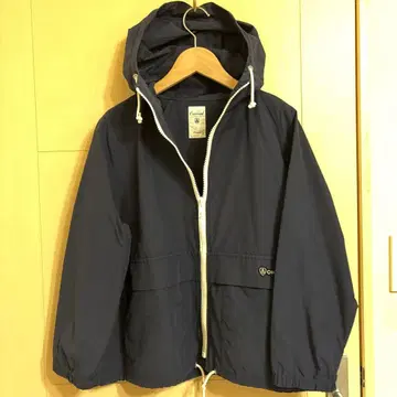 오르치발 후드 부착 나일론 자켓