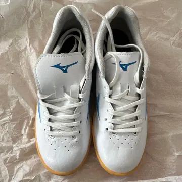 MIZUNO 풋살용 미사용 새상품