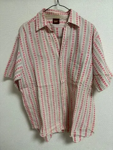 Lee 반팔 셔츠 빨간색과 화이트 스트라이프
