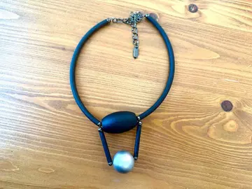 히로코 코시노 모던 목걸이 블랙/실버