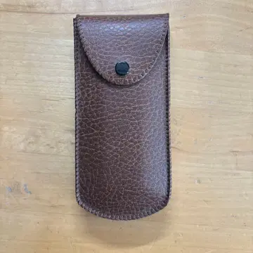 가죽 소재 펜 케이스 등의 수납함