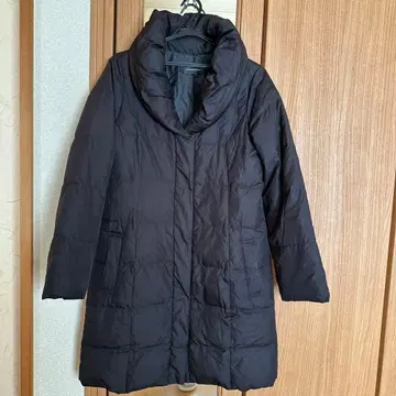 QUEENS COURT 후드 부착 롱 다운 자켓