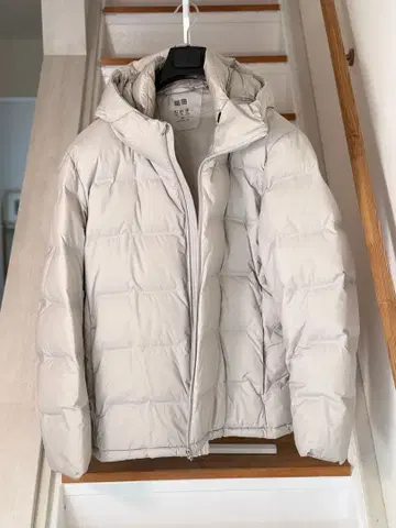 UNIQLO 라이트 그레이 다운 자켓 XXL