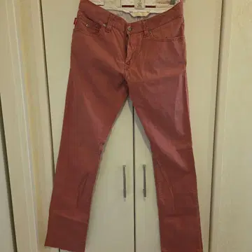 트라마로사 레오나르도 핑크 치노 팬츠