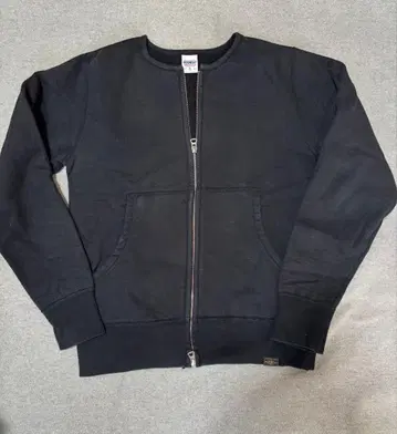 [ 새상품급 ] IRON HEART 블랙 집업 맨투맨 S