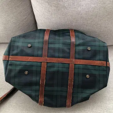 보스턴 백 그린과 블랙 체크 무늬