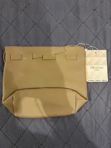 [ 새상품급 미사용 새상품 ] 베이지 숄더백 택 포함 새상품