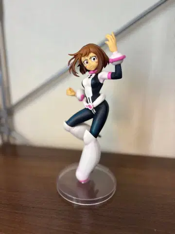 나의 히어로 아카데미아 제일복권 오챠코 피규어