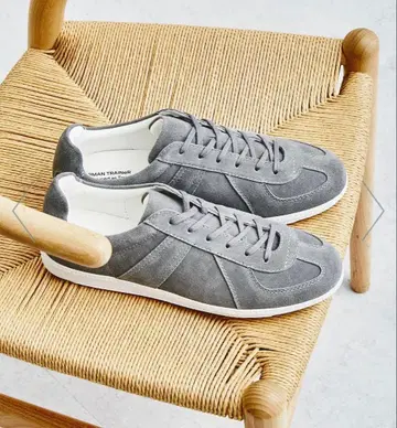 [새상품급] 그린라벨 GERMAN TRAINeR 그레이 스웨이드