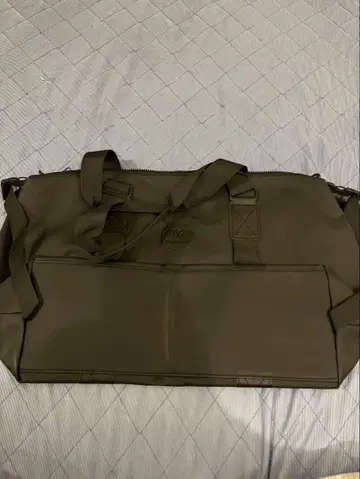 [ 새상품급 미사용 새상품 ] 올리브 그린 더플백 보스턴 백