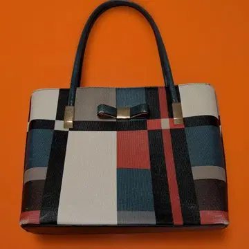 멀티 컬러 체크 무늬 핸드백
