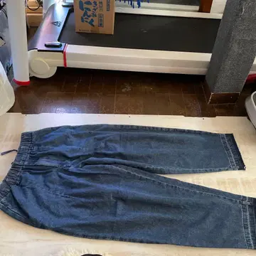 GU 다크 블루 스트레이트 레그 데님 M