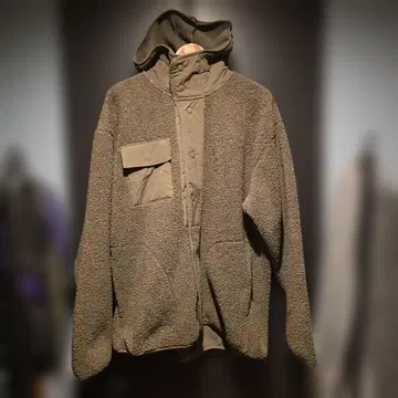 새상품 GU 보아 플리스 스냅 후드티 ENGINEERED GARMENTS