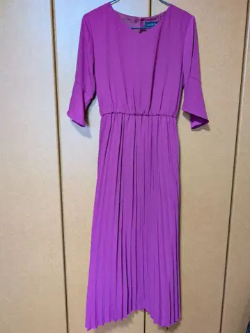 유나이티드 애로우즈 퍼플 플리츠 원피스