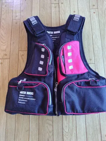 WATER ROCKS PAC 구명 조끼 블랙/핑크
