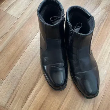 TRUST 블랙 사이드 고어 부츠 250 EE