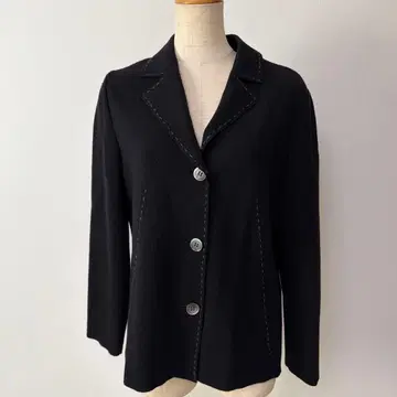 새상품급 레리안 니트 테일러드 자켓 정품