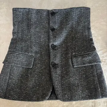 스픽앤스팬 버튼 부착 뷔스티에