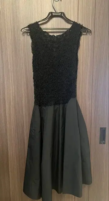 FOXEY 블랙 원피스